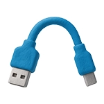 Cable USB reciclado en Planeta Movistar México, contribuyendo a reducir residuos electrónicos